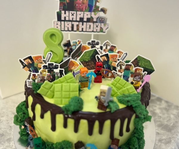 Minecraft Birthday Cake